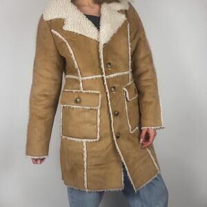 Y2k new with tags tan faux suede sherpa coat